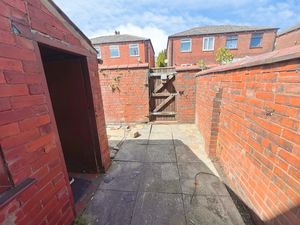 Yard- click for photo gallery